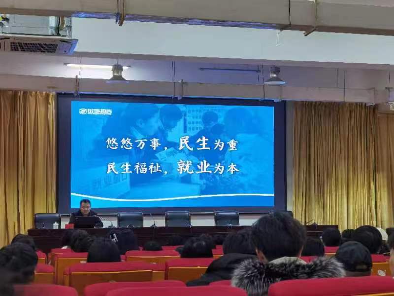 周建华二.jpg